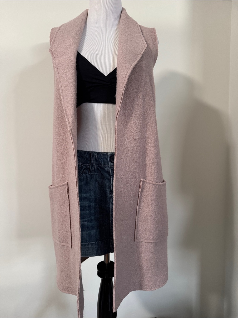 Tahari NWOT Small Sleeveless Open-Front Pink Knit Cardigan Vest